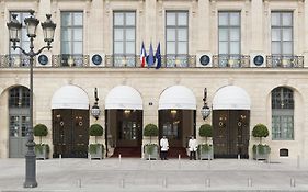 Отель Ritz Париж Exterior photo